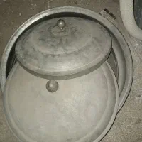 ظرف مسی قدیمی|کلکسیون اشیاء عتیقه|یزد, |دیوار