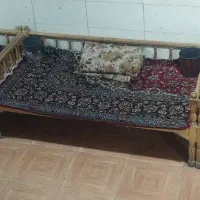 تخت چهار نفره چوبی