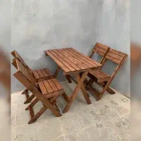 میز و صندلی چوبی