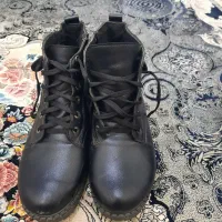 کفش مجلسی|کیف، کفش، کمربند|تربت جام, جامرود|دیوار