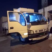 ایسوزو ۶تن عروسک