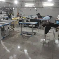 استخدام چرخکار و خیاط ماهر در شهر قدس|استخدام صنعتی، فنی، مهندسی|قدس, شهر‌قدس|دیوار