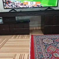 میز زیر تلویزیونی