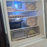 یخچال الکترواستیل 32فوت درحد نو مکان آزادشهر|یخچال و فریزر|آزادشهر, |دیوار
