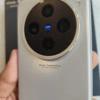 ویوو ایکس 100 اس  .  vivo x100s