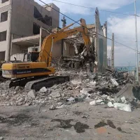 تخریب ساختمان های بتنی و کلنگی