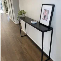 کنسول فلزی مدرن با شیشه ۶ میل