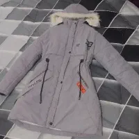 کاپشن ها اولی و سومی خارجی و نو هستن دومی در حدنو|لباس|سراب, |دیوار