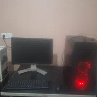 کامپیوتر و مانیتور