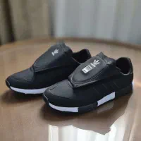 آدیداس zx کیلومتری سایز۴۴ تک سایز زیر قیمت عمده