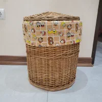 سبد حصیری دست بافت