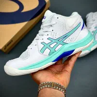 کفش والیبال دخترانه آسیکس مدل Asics Beyond FF|کیف، کفش، کمربند|اصفهان, علی قلی آقا|دیوار