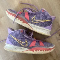 کتونی کایری اورجینال کمیاب