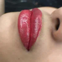 آموزش و خدمات آرایش دائم با تخفیف ۸۰ درصدی