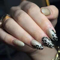 تخفیف‌کاشت‌ناخن‌