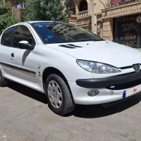 پژو ۲۰۶ تیپ ۲ مدل ۹۰، کم کارکرد و بیمه ۱۰ ماه