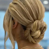 آفر50٪ میکاپ و شنیون|خدمات آرایشگری و زیبایی|بندرعباس, |دیوار