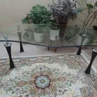 میز شیشه‌ای