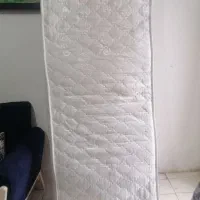 تشک طبی فنری در حد نو