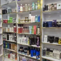 ۵ عدد قفسه و  یک عدد پیشخوان ام دی اف|فروشگاه و مغازه|رشت, علی آباد|دیوار