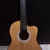 گیتار یاماها c40