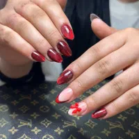 ناخنکار ماهر