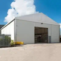 ۲۰۰۰ زمین/ ۳۰۰ انبار + ۵۰۰ متر سالن بهداشتی/ فتح