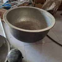 دیگ مسی و ..|ظروف پختوپز|بروجرد, |دیوار