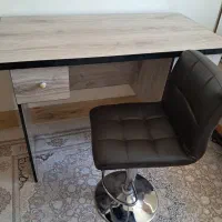 میزتحریر و صندلی