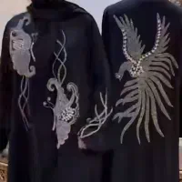 طراحی وسنگ دوزی روی لباس بازدیدترین متدروز