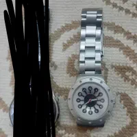 تعدادی ساعت|ساعت|شیراز, آزادگان|دیوار