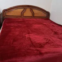 تخت چوبی دو نفره به همراه خوش خواب