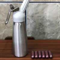 فروش یک عدد خامه‌زن ا لیتری