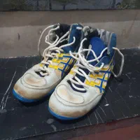 کفش فوتبال 42 و کشتی 43|کیف، کفش، کمربند|کرمانشاه, |دیوار