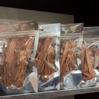 پخش عمده چوب دارچین عطری بسته 40گرمی زعفران