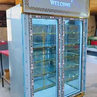 یخچال لبنیات