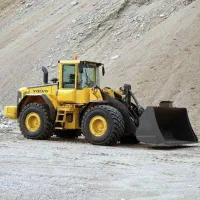 خواهان راننده لودر