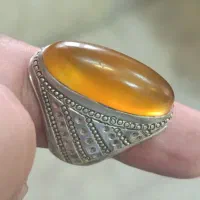 انگشتر عقیق زرد