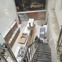 رهن و اجاره مغازه ۲۰۰ متری برخیابان اصلی بنی هاشمی|اجارهٔ مغازه و غرفه|شیراز, لشکری‎|دیوار