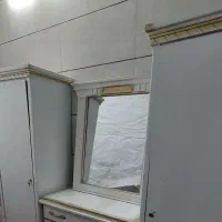 کمد و دراور چوب