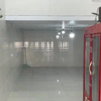 یک باب مغازه تجاری به متراژ ۶۰ متر رهن و اجاره