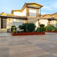 ویلا-ساحلی-با-ویو-به-دریا-داخل-شهرک-اجاره-سالیانه