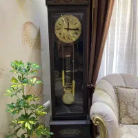ساعت ایستاده