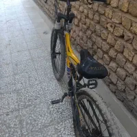 یک دوچرخه 26|دوچرخه، اسکیت، اسکوتر|قم, قلعه کامکار|دیوار