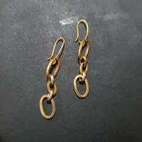 گوشواره ۲.۴۵۰