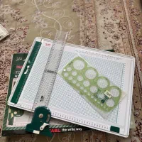 تخته رسم و لوازم معماری