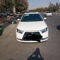 دنا پلاس اتوماتیک، مدل ۱۴۰۴