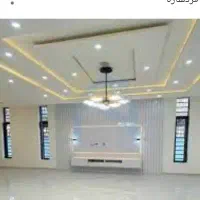 کارگر کناف و کنار کار حرفه ای