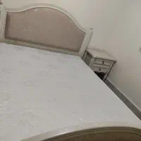 سرویس کامل تختخواب دو نفره به همراه تشک رویال|تخت و سرویس خواب|تهران, نازی‌آباد|دیوار