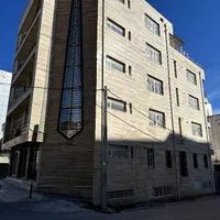 ۵۰۰ متر تجاری بر آزادی ۹